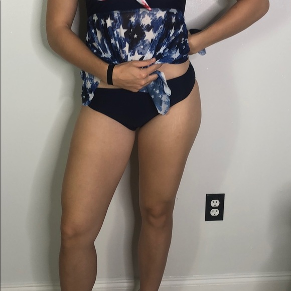 Two-piece Bikini 👙 Red white & blue American flag - Picture 5 of 6